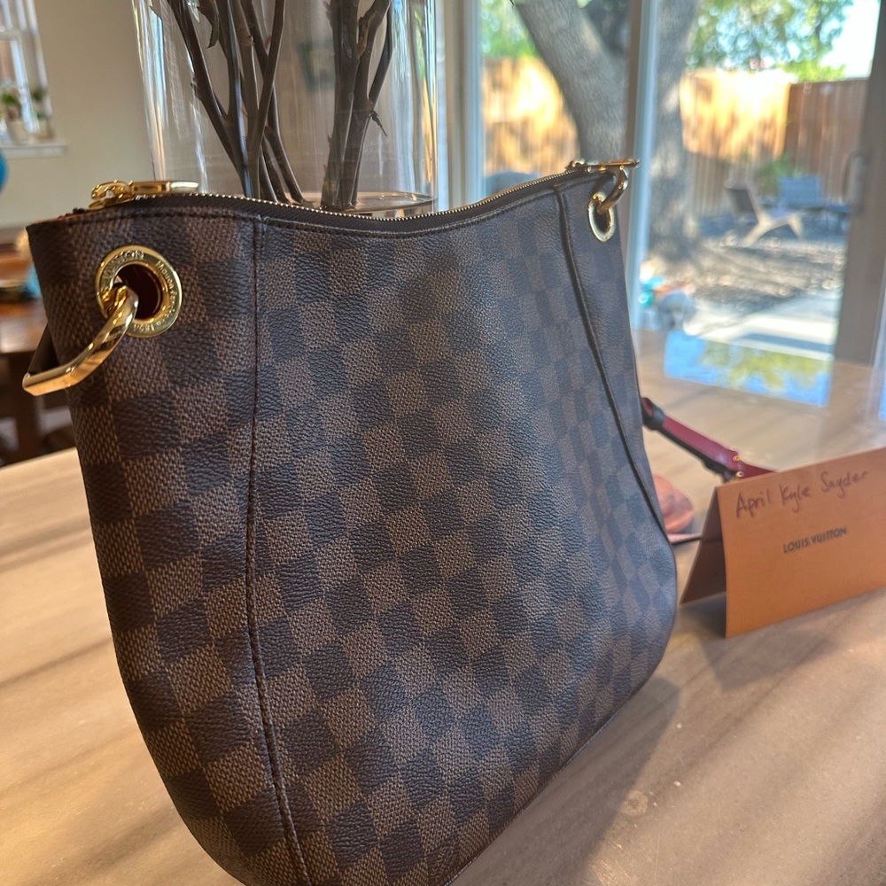 AUTHENTIC Louis Vuitton Southbank Besace Crossbody Bag NEW WITH TAGS!! - Picture 3 of 11